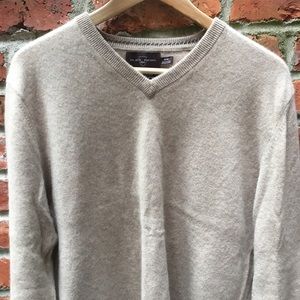 Beige cashmere sweater